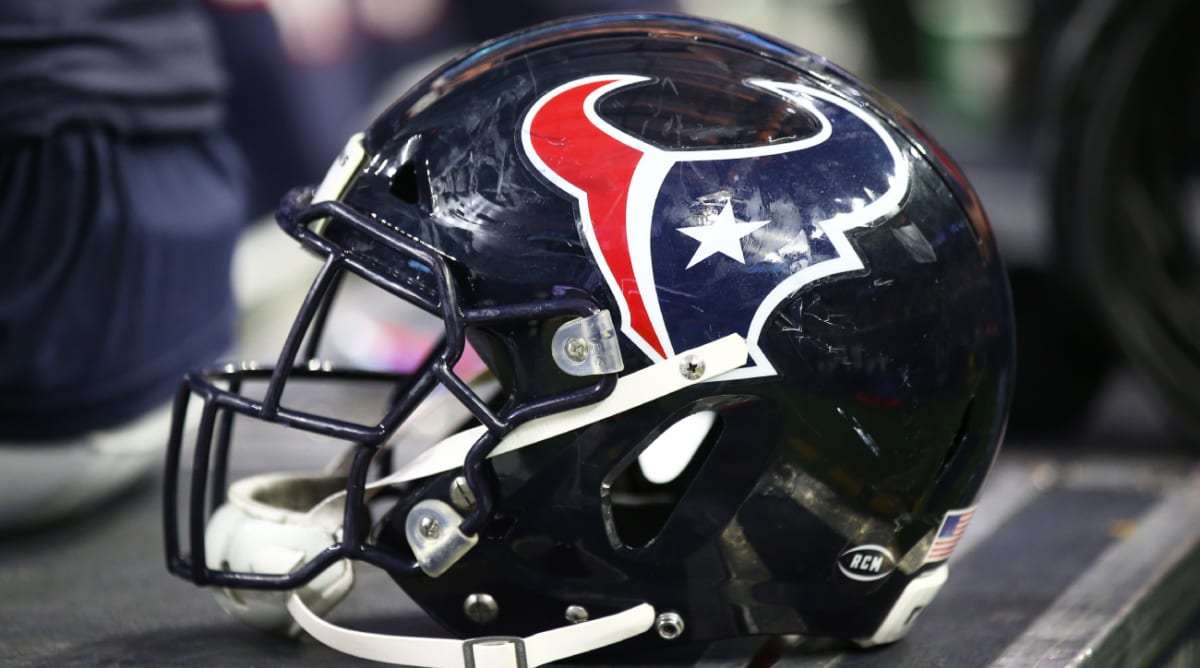 Texans' Kenyon Green gets slapped with a $51,000 bill at his