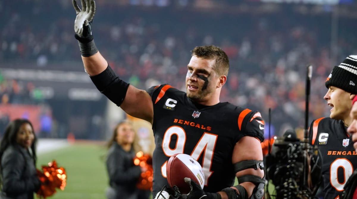 Mother's Day was a little extra special for Bengals edge rusher Sam Hubbard  