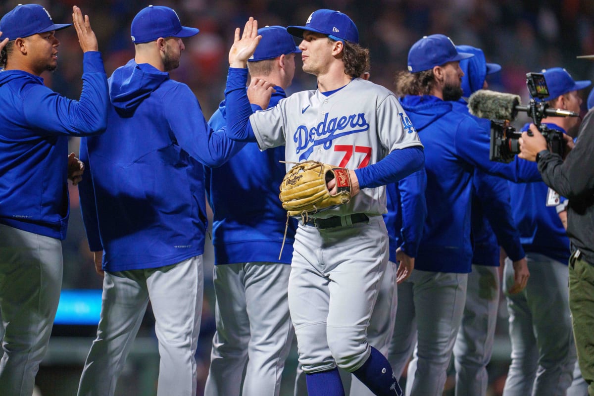 The Athletic on X: 🔹 All Blue Everything 🔹 The Dodgers debuted its City  Connect uniforms tonight against the Mets.  / X
