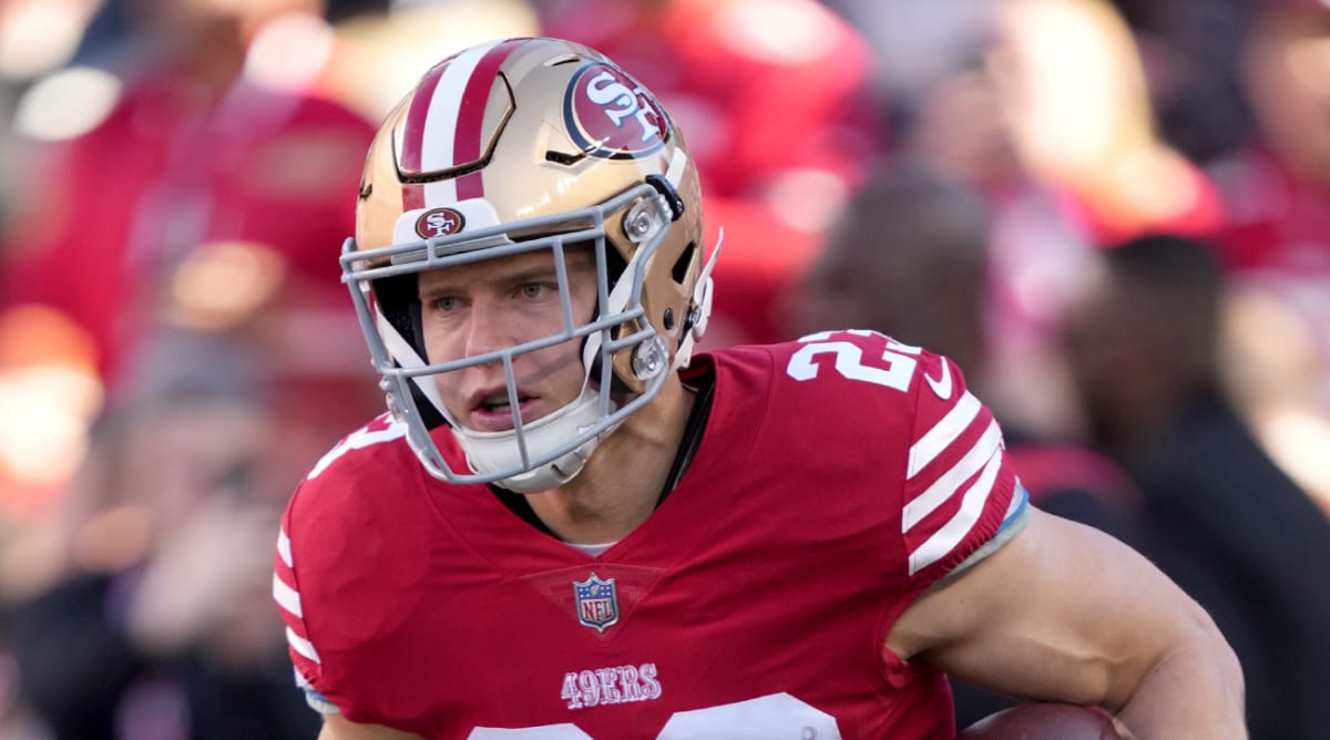 49ers running backs Christian McCaffrey (calf contusion), Elijah Mitchell  (groin) day-to-day with injuries 