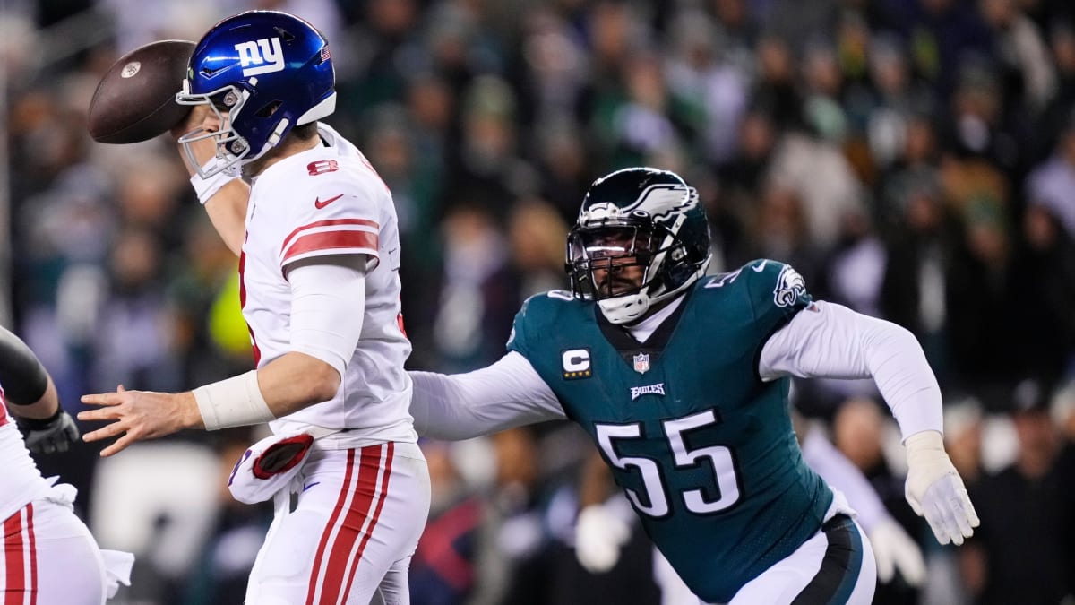 Eagles' Brandon Graham Talked So Much Trash to Giants at Coin Flip