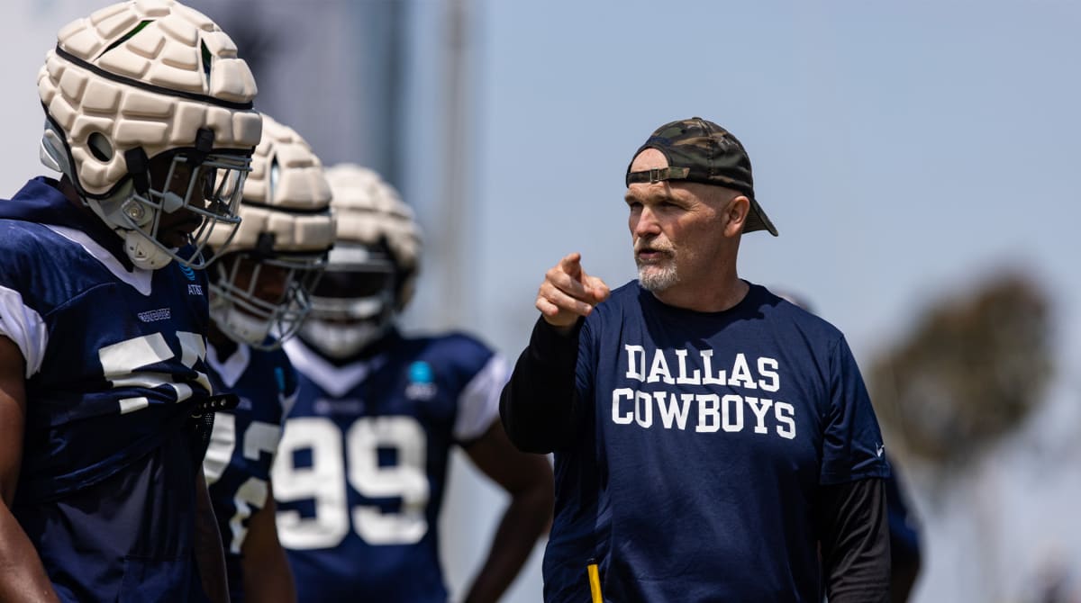 Dan Quinn to Remain As Cowboys DC Despite Head Coaching Interest