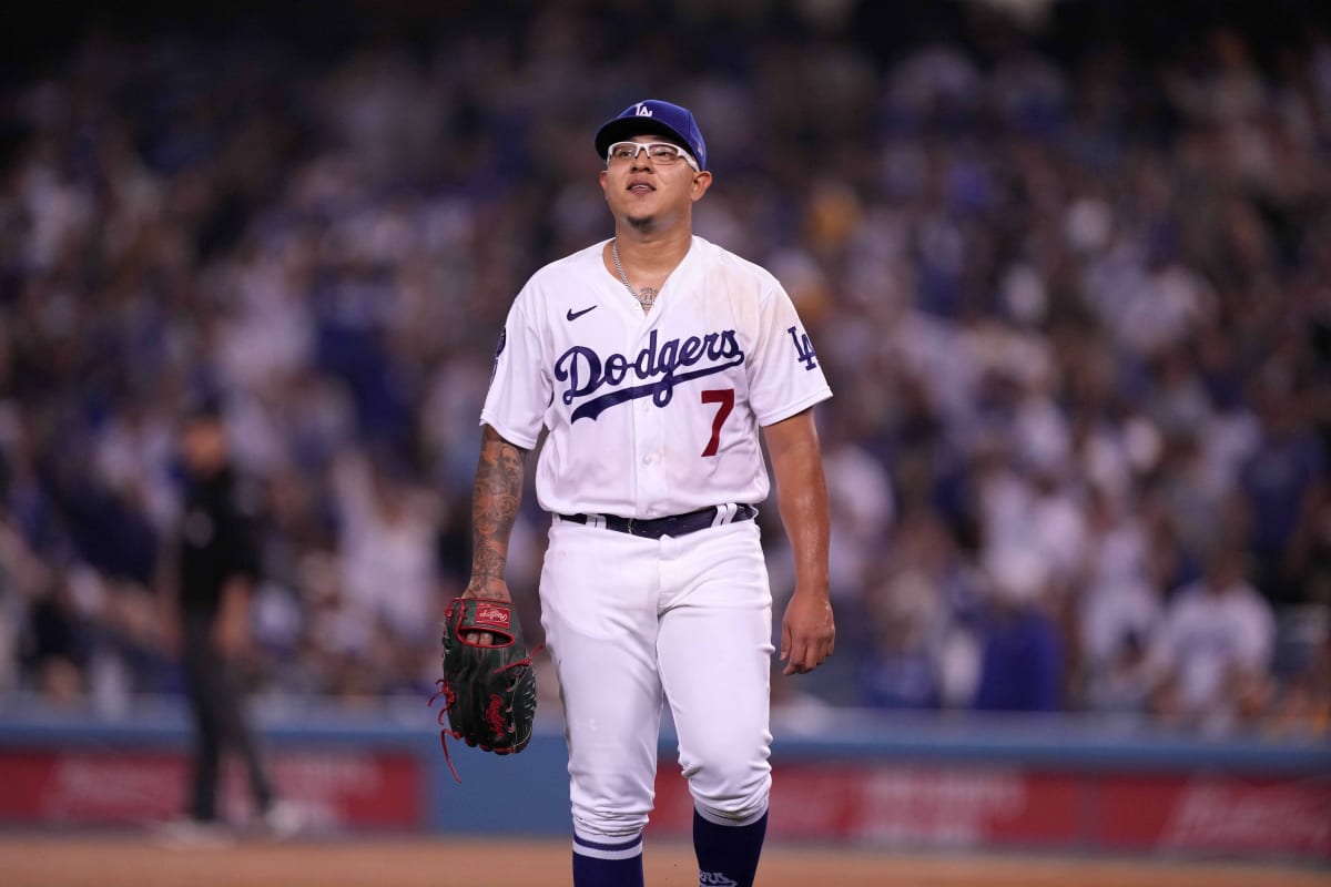 Julio Urías injury: Dodgers LHP on IL with left calf contusion