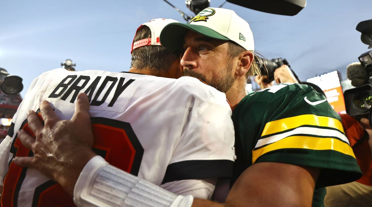 Green Bay Packers Reveals Aaron Rodgers' Jersey Retirement