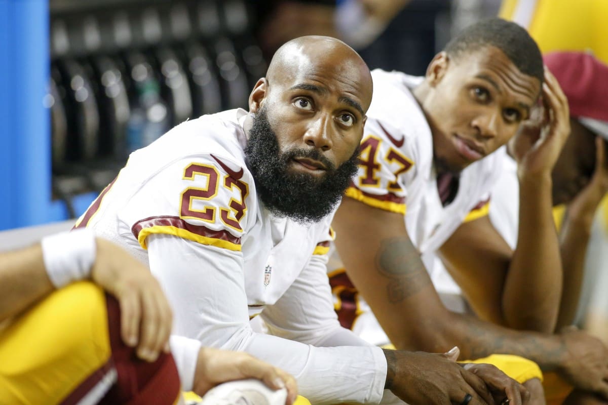 Panthers add DeAngelo Hall to coaching staff