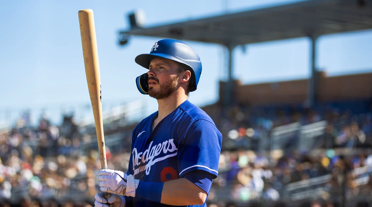 Gavin Lux injury: Dodgers shortstop suffers season-ending torn ACL