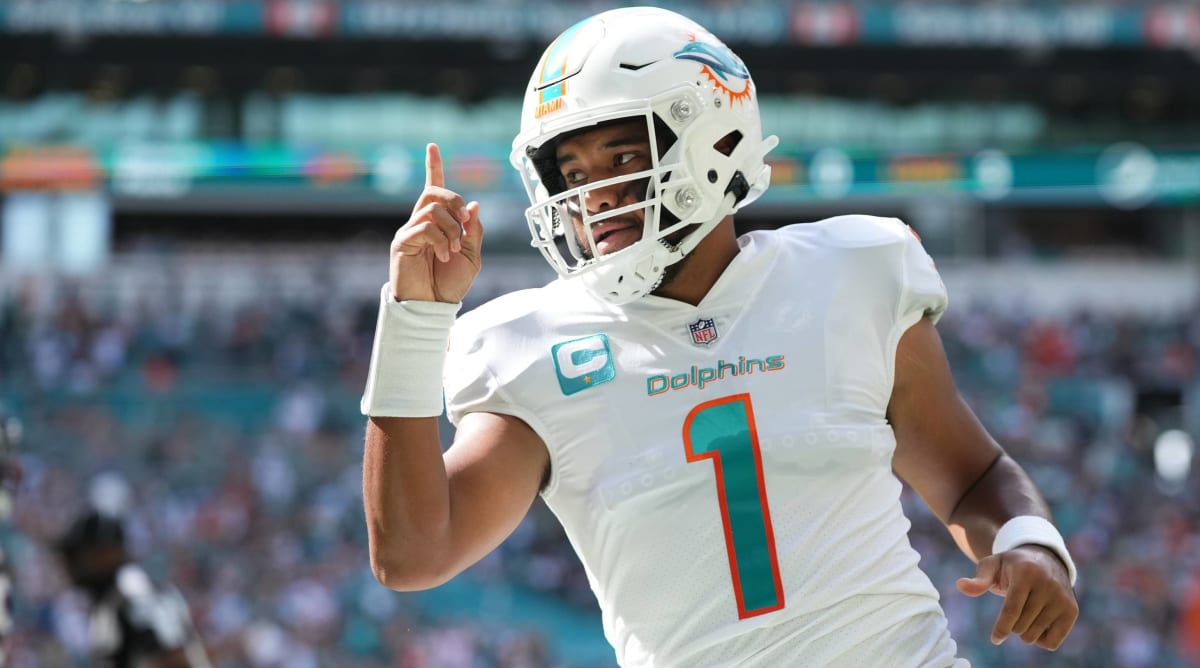 Report: Dolphins Will Pick Up Tua Tagovailoa's Fifth-Year Option