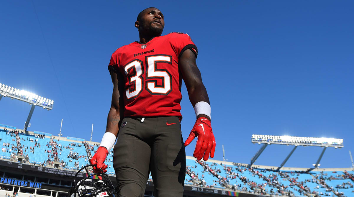 NFL on ESPN - The Tampa Bay Buccaneers are bringing back their original  uniforms. (via Adam Schefter)