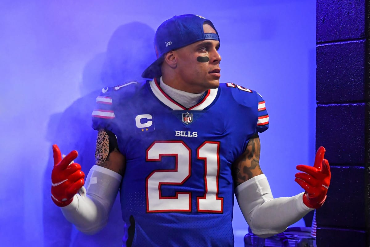 Jordan Poyer Doesn't Like the Taxes in New York State