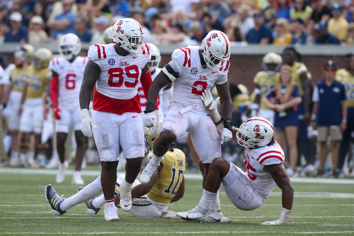 Top 3 Defensive Storylines to Follow in Ole Miss Football Spring