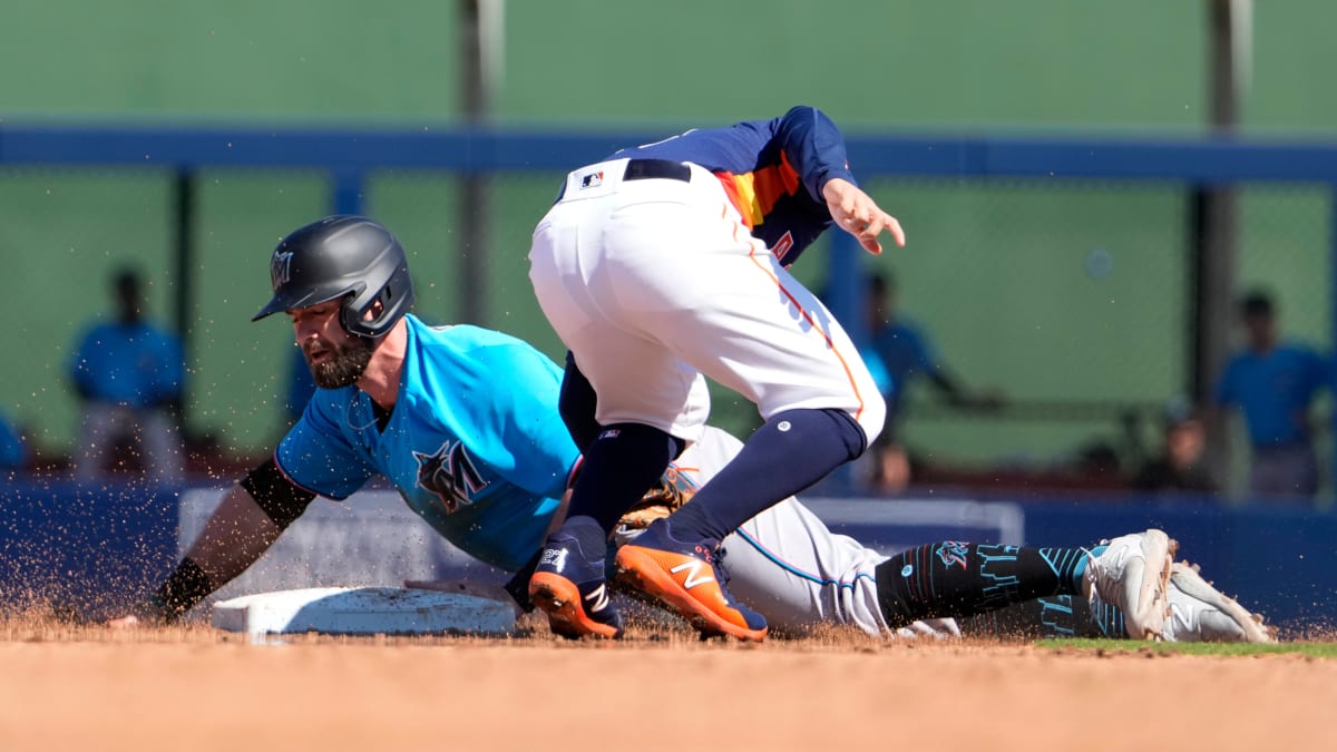 Data Suggests MLB Rule Changes Having Big Impact on Stolen Bases