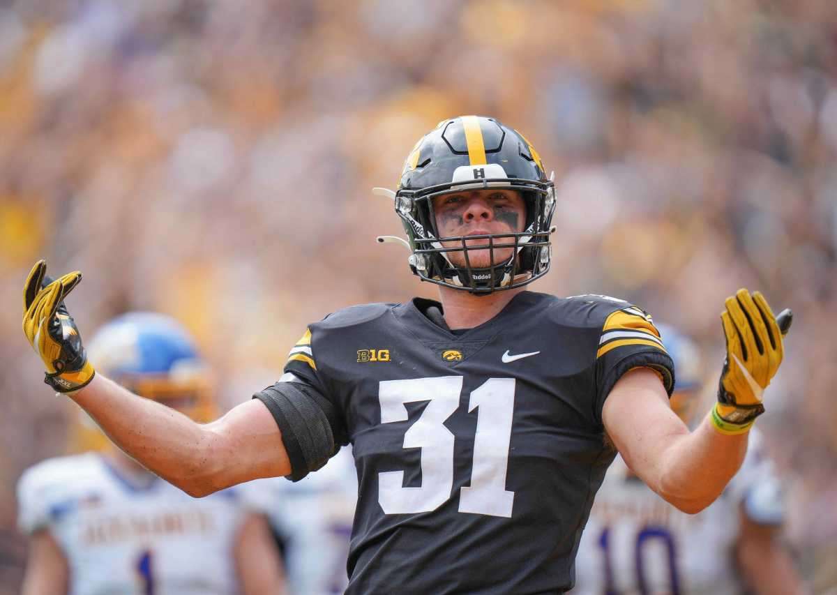 Iowa Hawkeyes LB Jack Campbell Could Be Another Second-Round Steal For The Saints