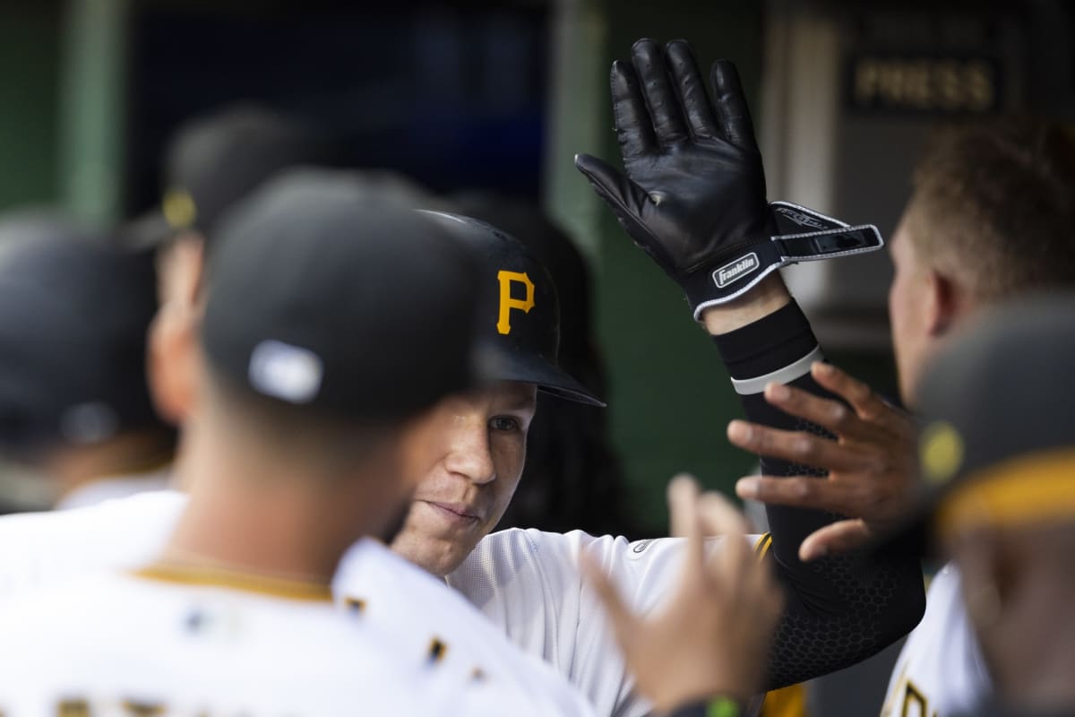 WATCH Pittsburgh Pirates Introduce Home Run Sword Celebration BVM Sports