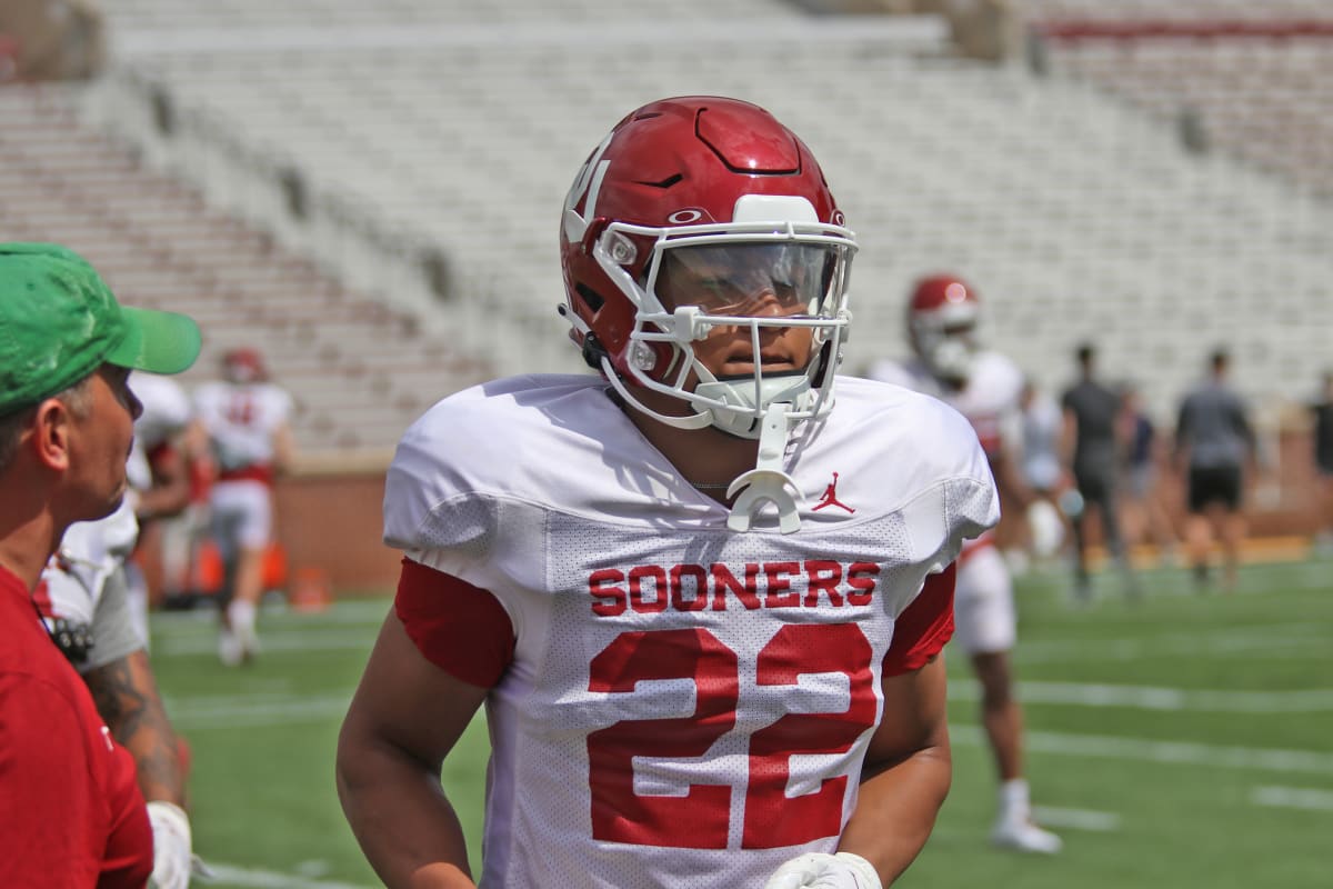 True Freshman Safety Peyton Bowen Impresses In Debut For Oklahoma ...