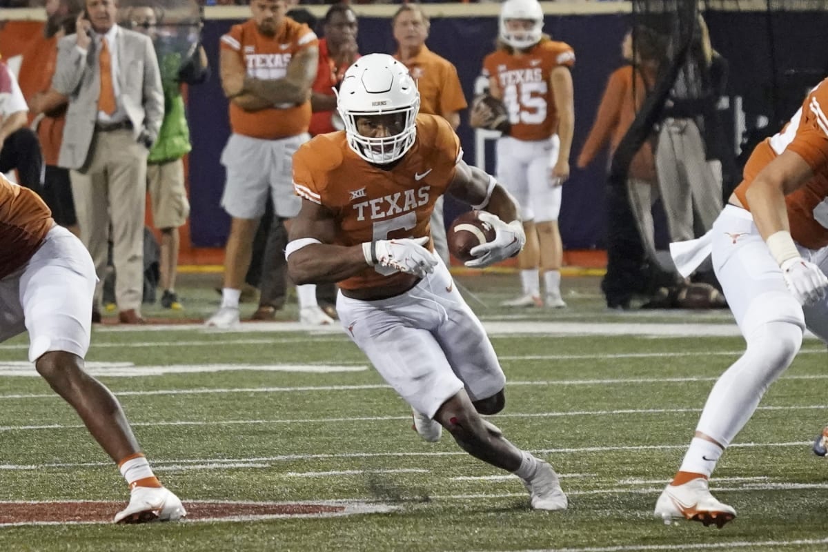 Two Texas Running Backs Have Different Potential Fits for Saints