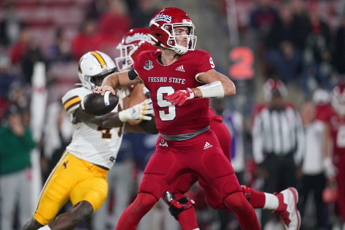 Saints Sign Fourth-Round Pick Jake Haener