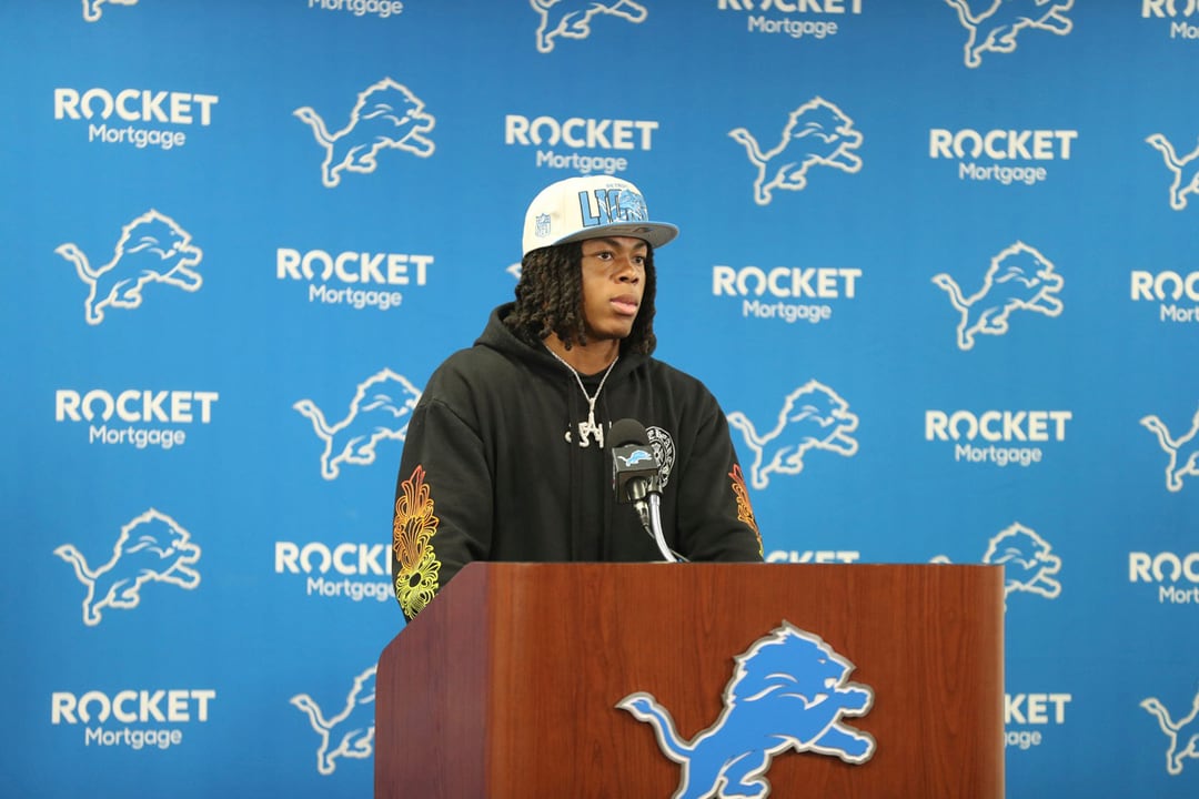 Jahmyr Gibbs Frontrunner for Offensive Rookie of the Year, NFL Analysts  predict successful season; Lions Optimistic about Playoff Chances - BVM  Sports