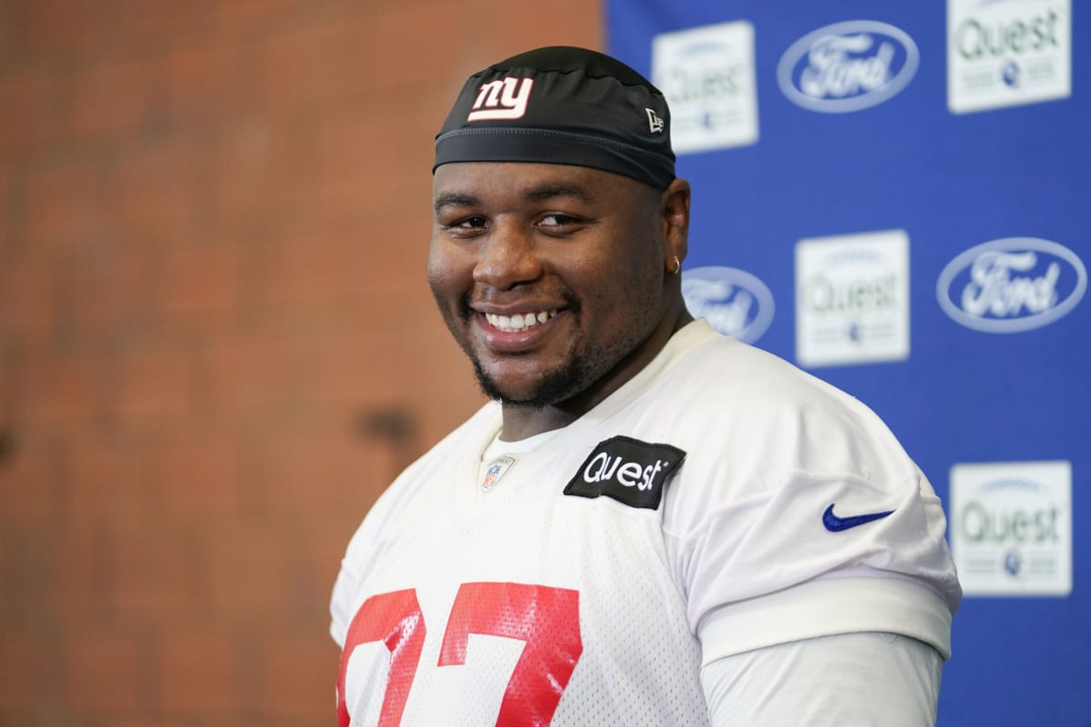 Dexter Lawrence joins Saquon Barkley on NFL Top 100 Players of 2023