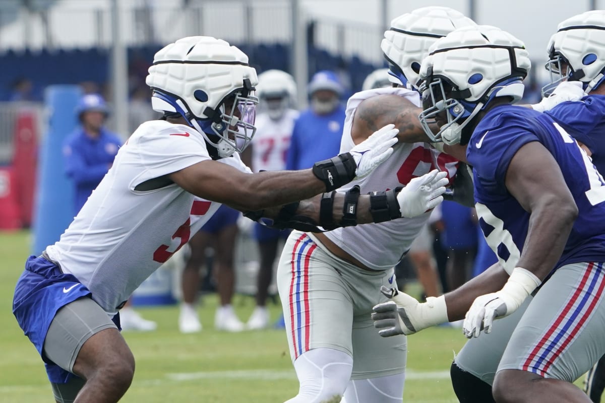 New York Giants Unveil First Unofficial Depth Chart, Key Positions