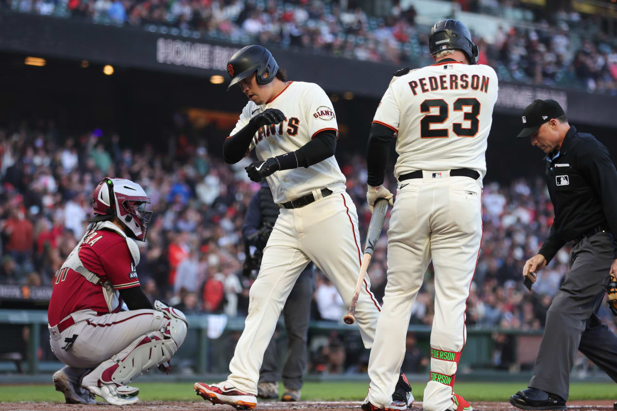 San Francisco Giants beats Boston Red Sox 4-3