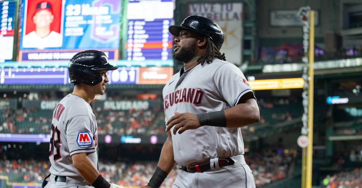 Guardians trade Josh Bell to Marlins for High-A prospect Kahlil Watson –  News-Herald