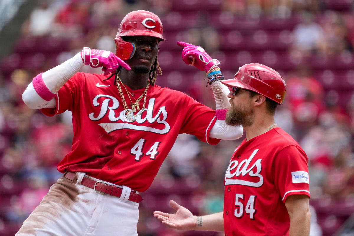 Reds rookie Elly De La Cruz shines on the field and in ad for new