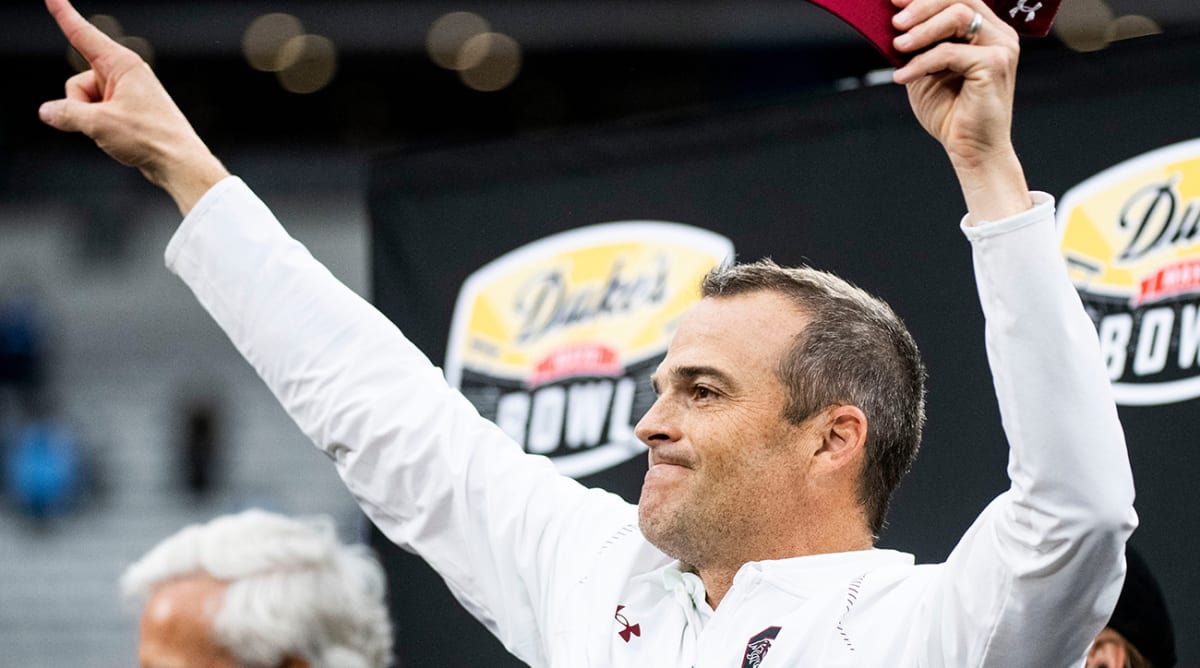 Shane Beamer Dances to Soulja Boy Ahead of SEC Media Days