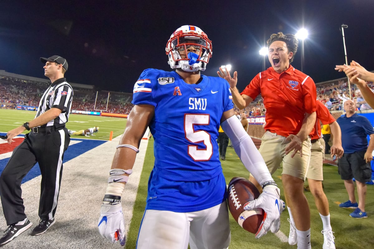 SMU Football, Men’s Basketball Players to Receive $36K Annually