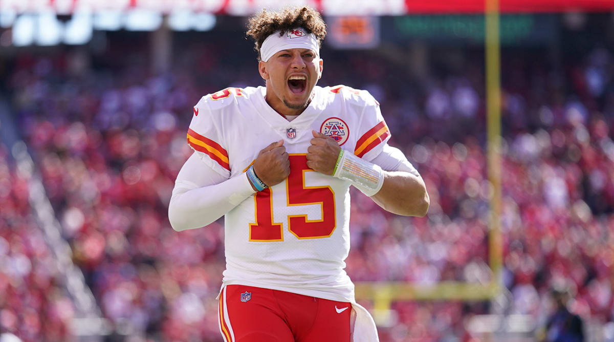 Patrick Mahomes Appears to React to Kadarius Toney Trade