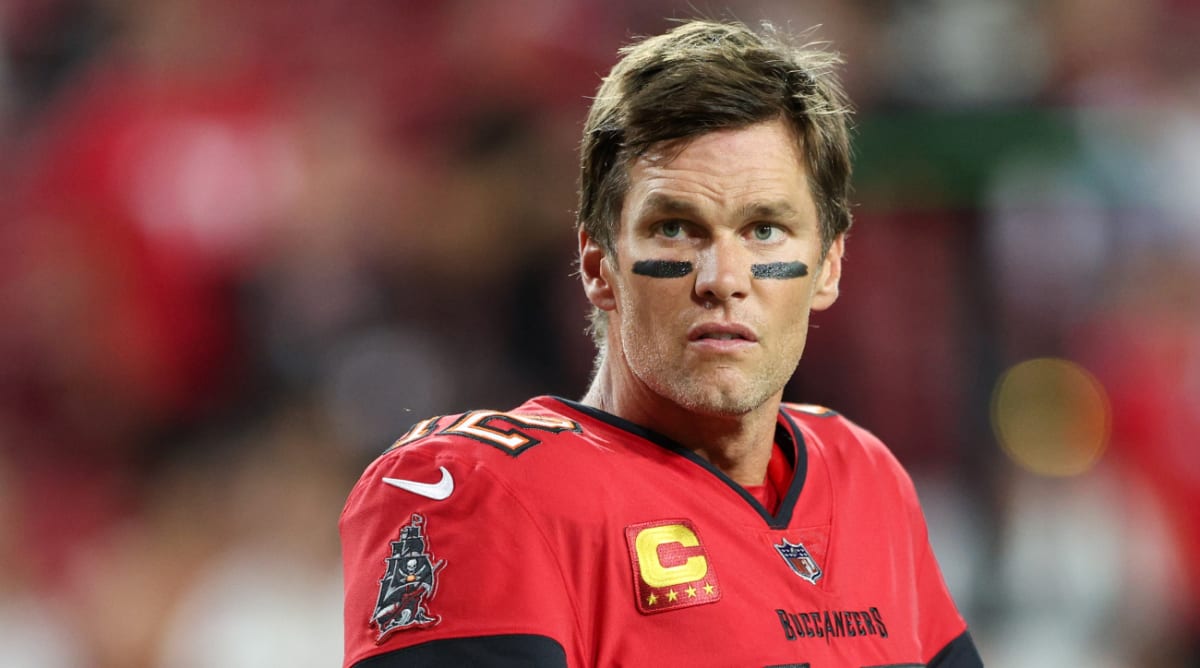 Tom Brady Most Sacked QB in NFL History in BucsRavens Game