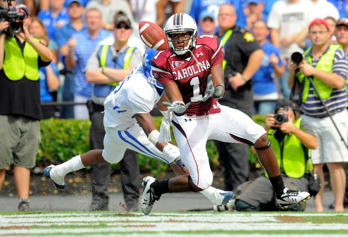 Alshon Jeffery's South Carolina football career comes full circle with  jersey retirement - The Daily Gamecock at University of South Carolina