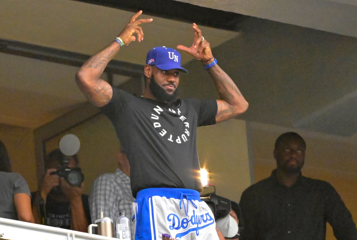 Dodgers: LeBron James' cool reaction to hilarious Miguel Rojas mic'd up  moment