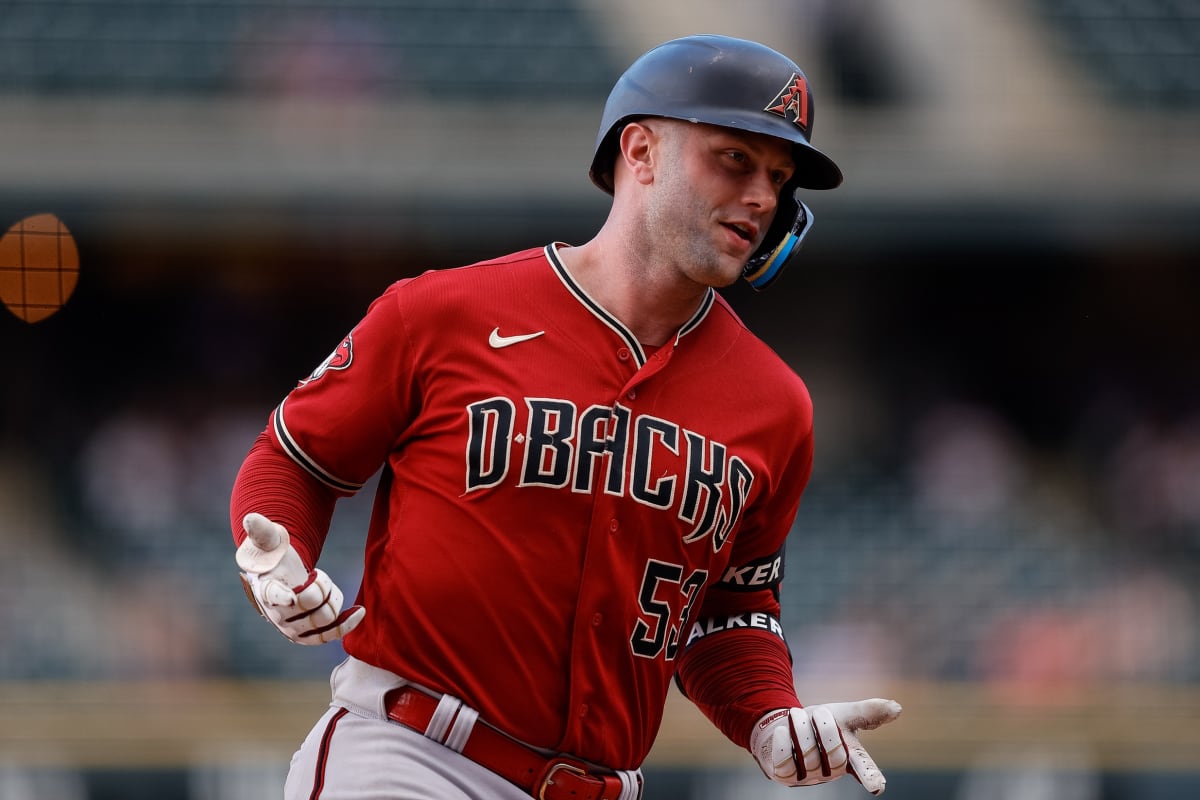 Arizona Diamondbacks Facing Arbitration Deadline for Player Salaries