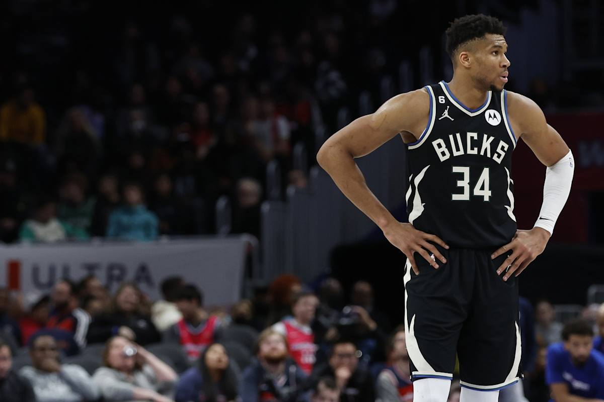 Lakers Listed Among Top Suitors To Trade For Giannis Antetokounmpo ...