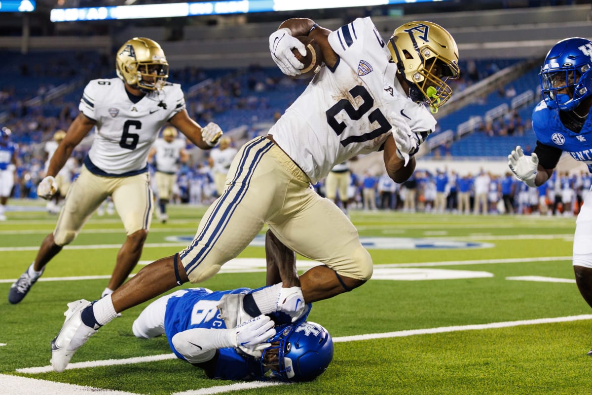 Scouting Report Analysis of Akron Zips Football Team's Key Players and