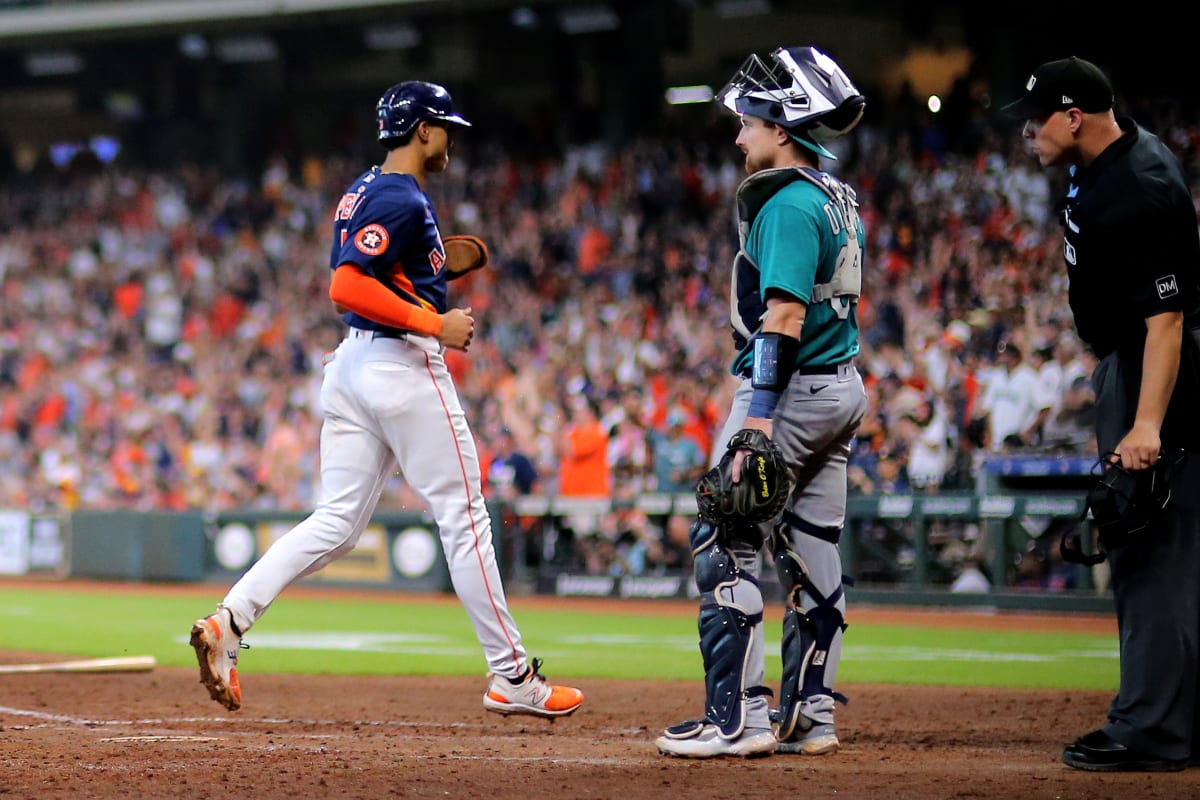 Rangers vs. Mariners: Which team should Astros fans support?