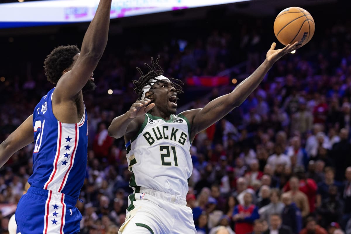 Philadelphia 76ers are interested in acquiring Jrue Holiday from the ...