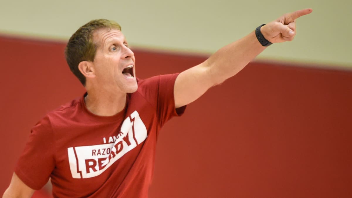 Arkansas Men's Basketball Coach Eric Musselman Previews Upcoming Season ...