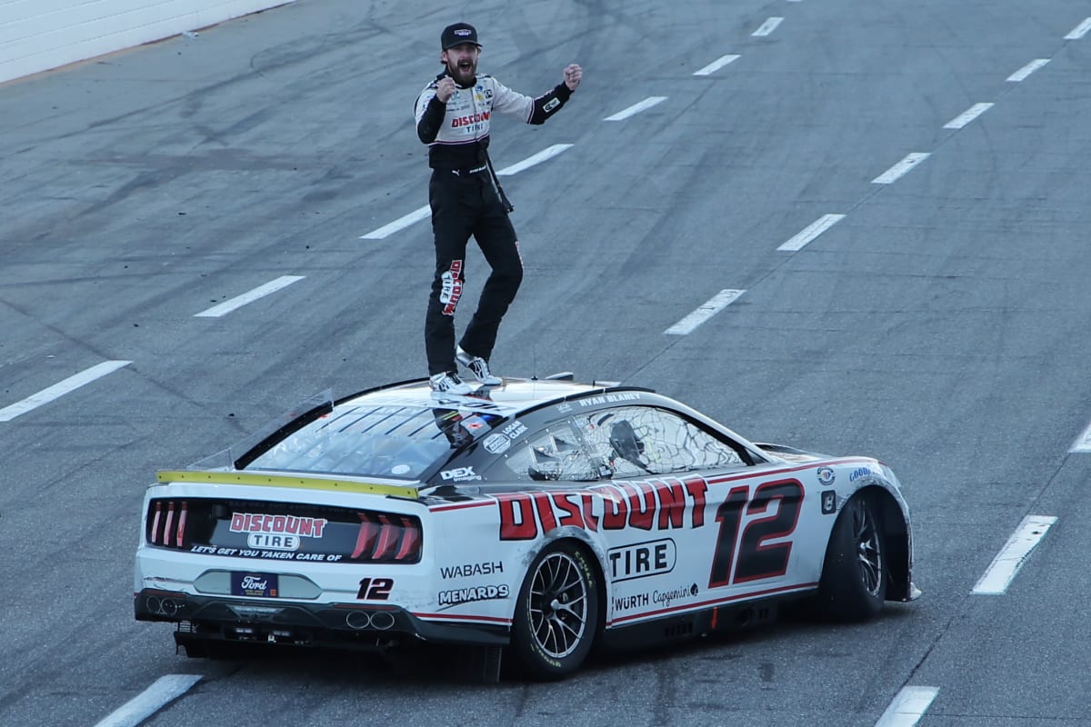 Ryan Blaney Wins Xfinity 500 At Martinsville Speedway And Secures Spot ...