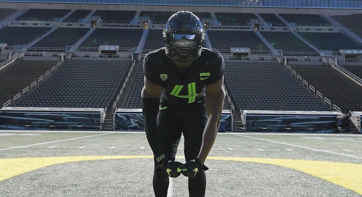 Oregon Ducks 2025 Recruiting Class: No. 8 Nationally with Five-Star Talent - BVM Sports