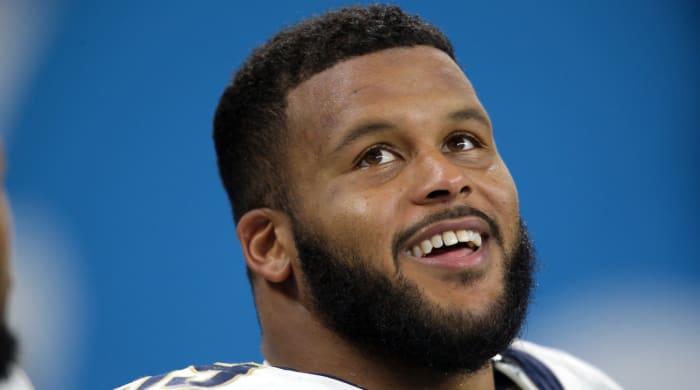 Rams Dt Aaron Donald Wins Sis Performer Of The Year Award Sports Illustrated 