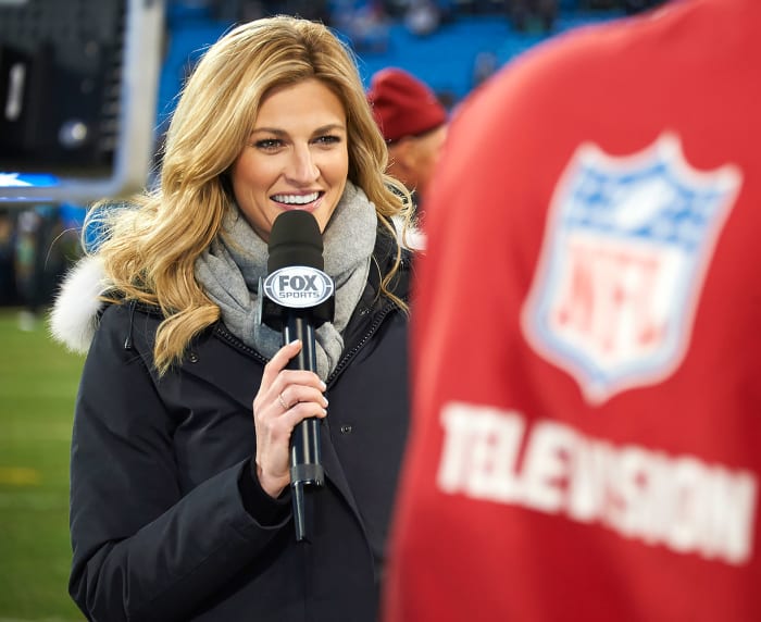 Erin Andrews Best SI Photos - Sports Illustrated