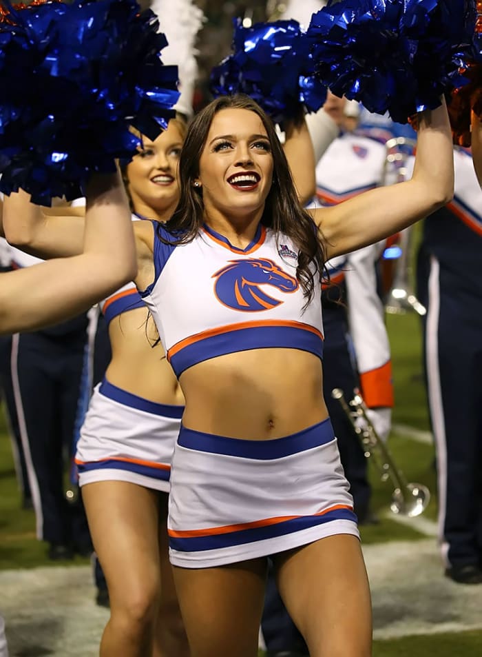 College Bowl Game Cheerleaders and Dancers - Sports Illustrated