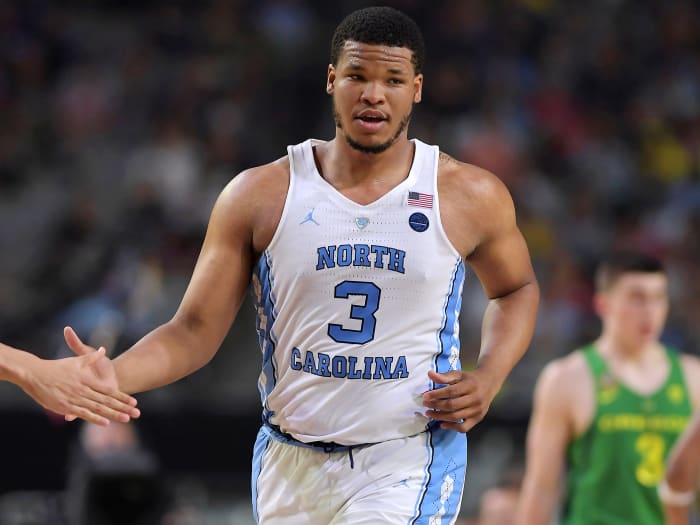 UNC's Kennedy Meeks, Gonzaga's Przemek Karnowski Meet In Title Game's ...