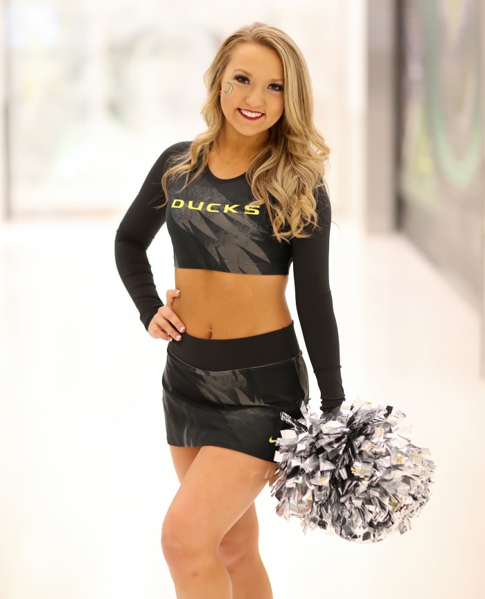 Cheerleader of the Week: Chloe - Sports Illustrated