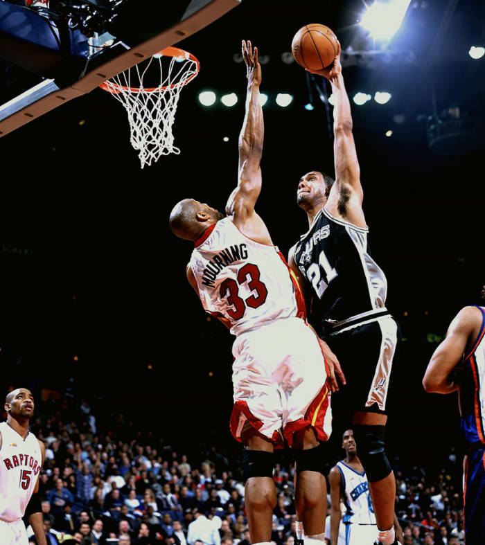 Tim Duncan Rare SI Photos - Sports Illustrated