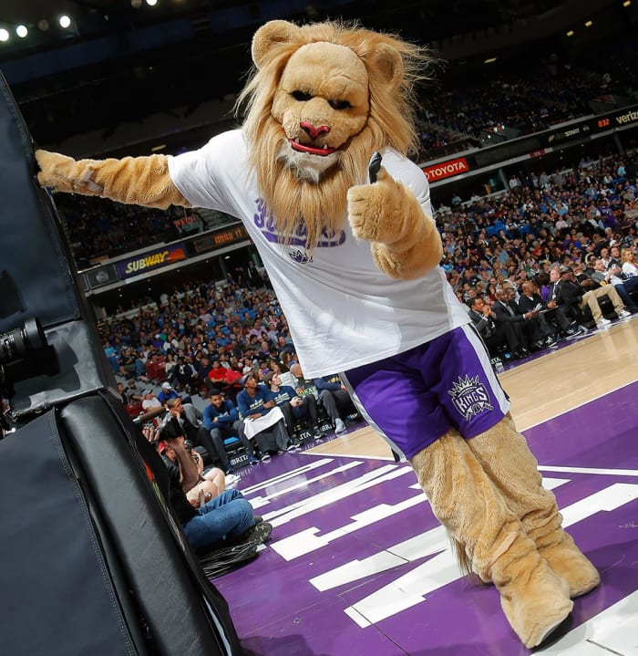 Ranking the NBA's Mascots: Tess Jantscheck photos: Hot Clicks - Sports ...