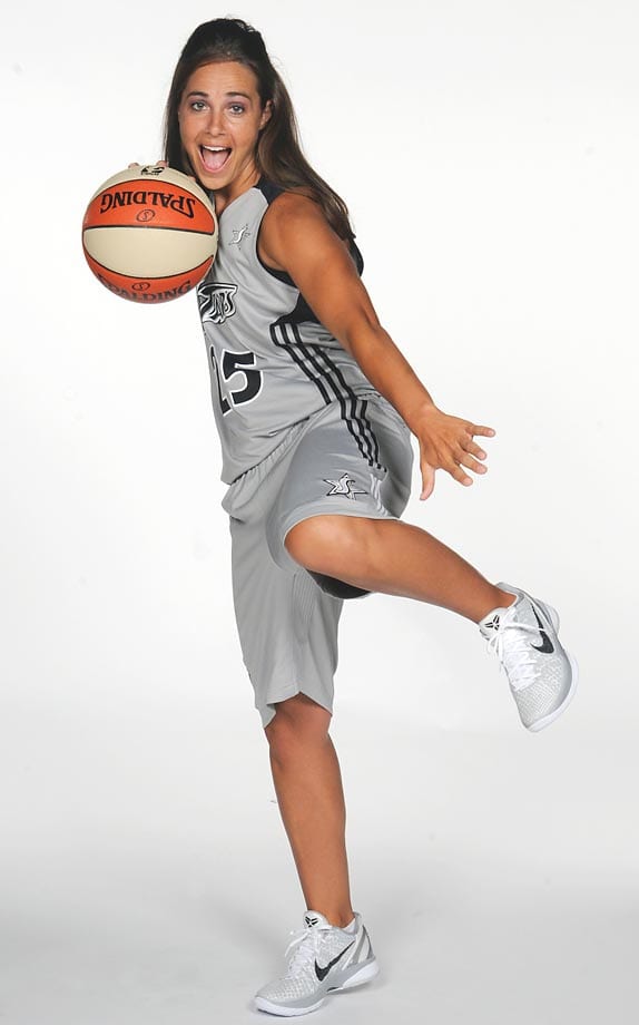 Spurs' Becky Hammon leading revolution for women in men's sports ...