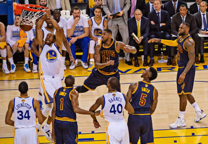 Stephen Curry, Warriors top LeBron, Cavaliers in Game 1 of NBA Finals ...