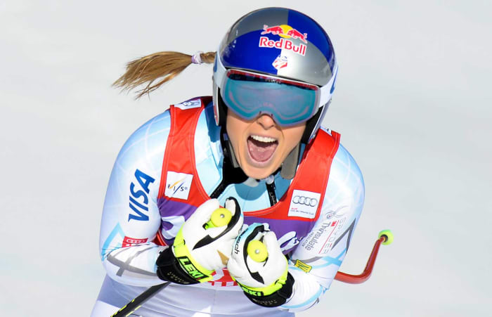 Lindsey Vonn: Skier breaks ankle in New Zealand training crash - Sports ...